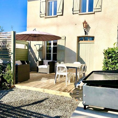 Maison Hirondelles Gites Mezieres-sur-Issoire Екстер'єр фото